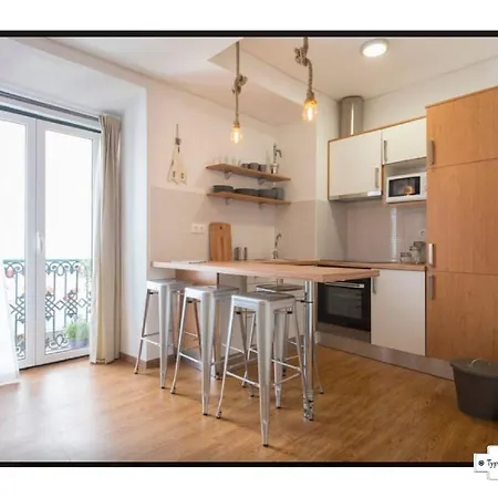 Apartamento Canto Do 28, Typical *