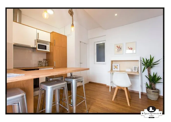 Canto Do 28, Typical *